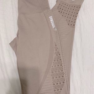 Gymshark energy + seamless leggings (size small)